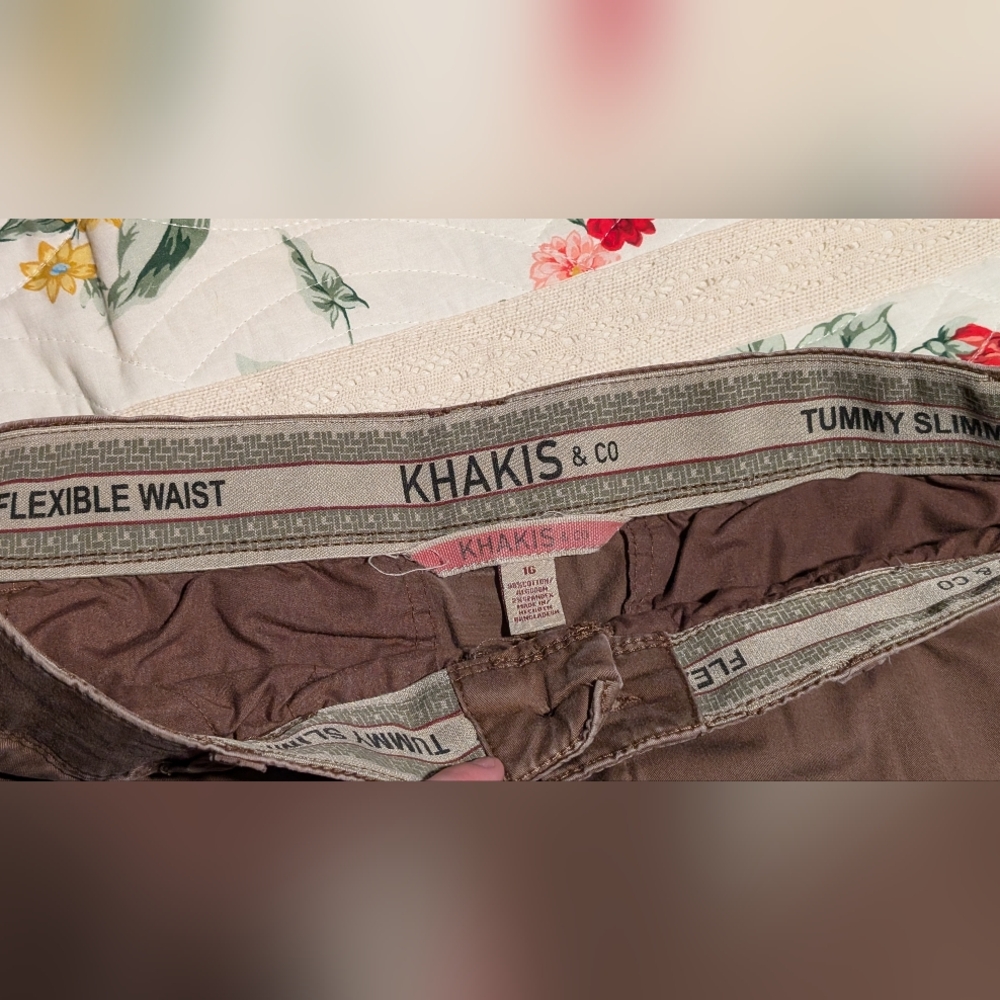 Khakis and co 16 pants - Picture 3 of 3